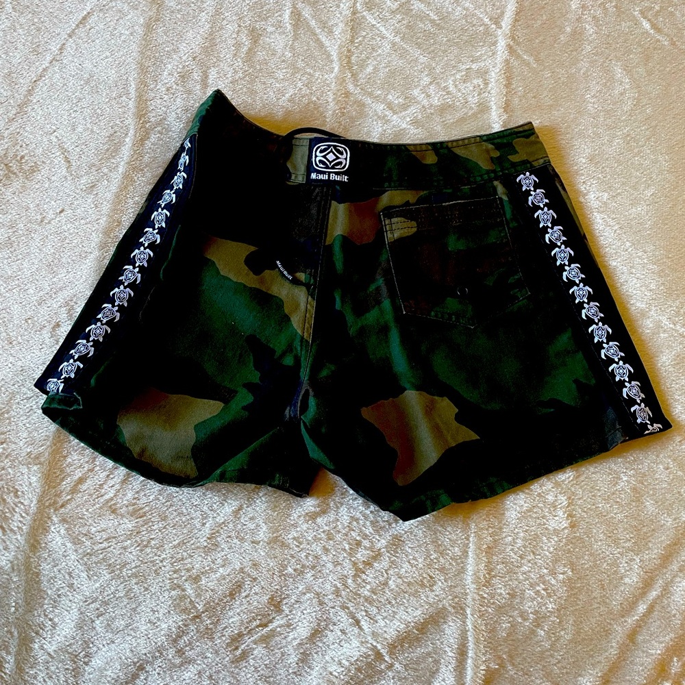 Private Label junior women’s shorts